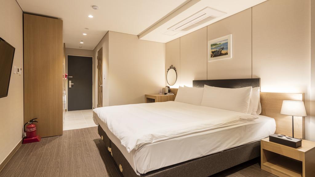 The First Stay Hotel Seul Exterior foto